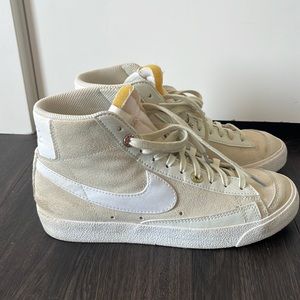 women’s nike suede blazers